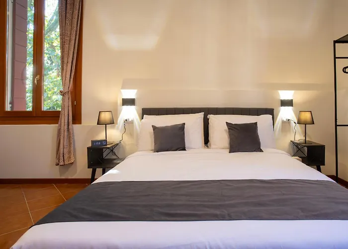 Casa Bauta מסטרה